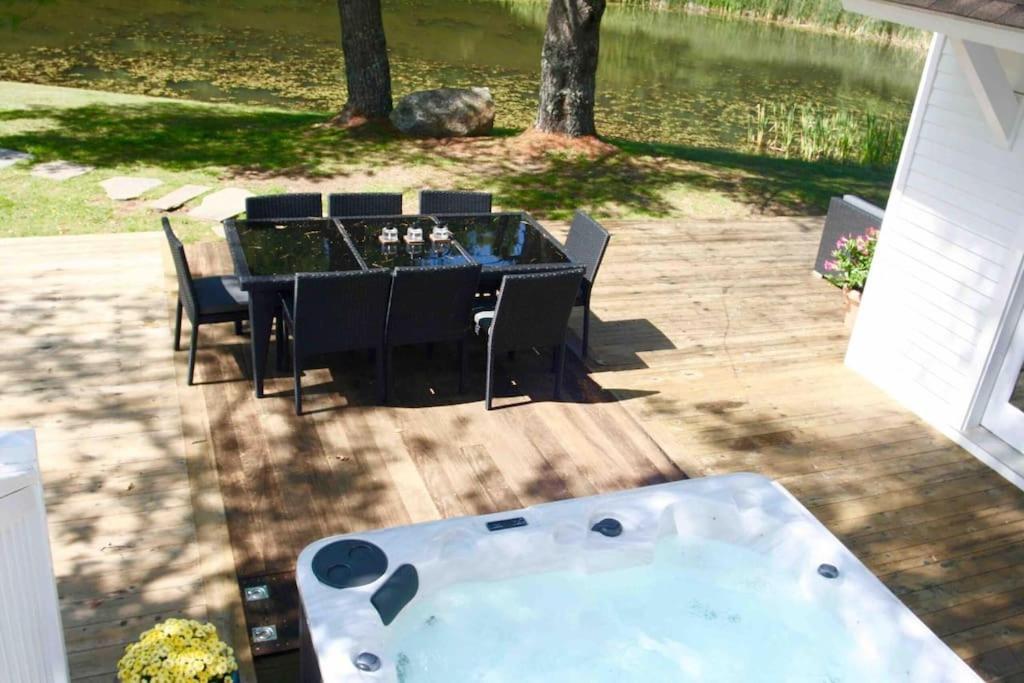 The Villa - Industrial Farmhouse With Hot Tub Dover Exteriér fotografie