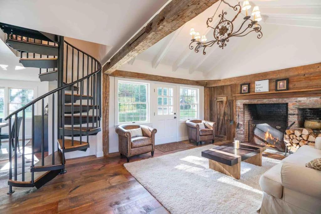 The Villa - Industrial Farmhouse With Hot Tub Dover Exteriér fotografie